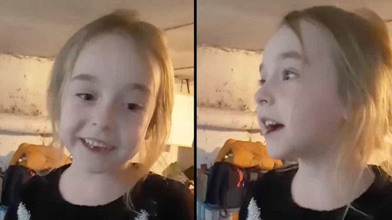 Viral Video: ইউক্রেনের 'বম্ব শেল্টারে' একরত্তি মেয়ের গান, মন্ত্রমুগ্ধের মতো শুনছে গোটা বিশ্ব, থামিয়ে দিচ্ছে অস্থির শিশুর কান্নাও Viral Video: ইউক্রেনের 'বম্ব শেল্টারে' একরত্তি মেয়ের গান, মন্ত্রমুগ্ধের মতো শুনছে গোটা বিশ্ব, থামিয়ে দিচ্ছে অস্থির শিশুর কান্নাও