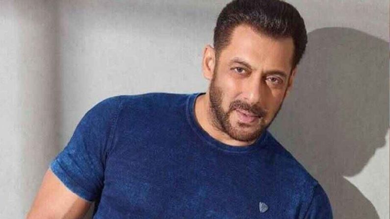 Salman Khan: ২২ বছরের ছোট অভিনেত্রীর সঙ্গে চুপিসারে বাগদান সারলেন সলমন খান?