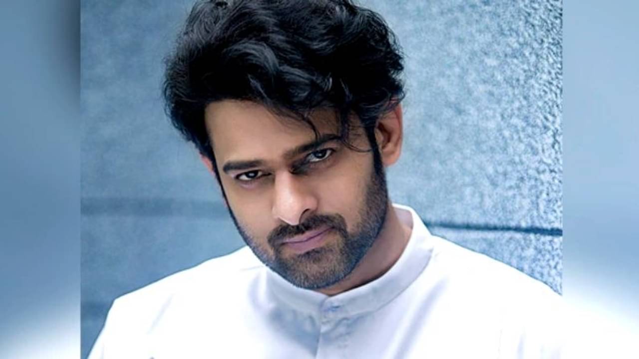 Prabhas: মাকে কথা দিয়েও বিয়ের সিদ্ধান্ত থেকে কেন সরে এলেন প্রভাস?