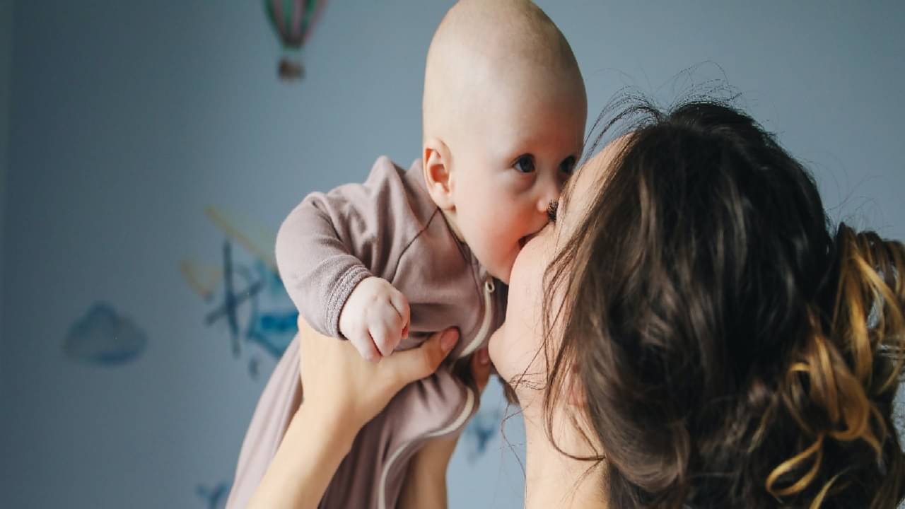 IVF: সন্তানের জন্ম আইভিএফ পদ্ধতিতে? জানুন কী কী সুবিধা পাবেন প্রাপ্তবয়স্ক হয়ে...
