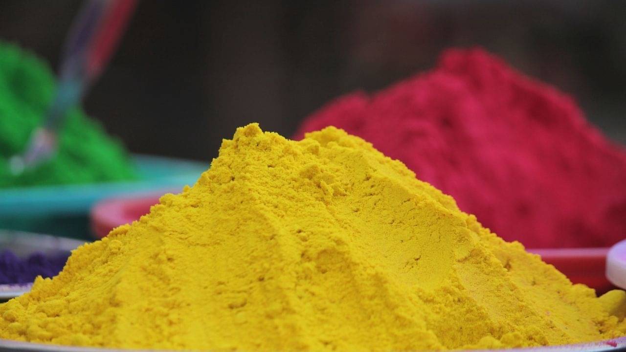 Dol Purnima 2022: দোল পূর্ণিমার দিনেই কেন রঙ খেলা হয়? এর পেছনে রয়েছে নানান কারণ