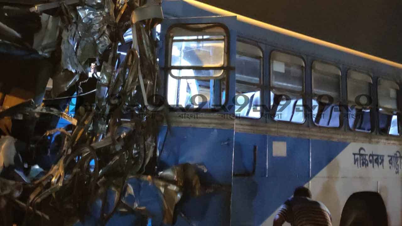 Road Accident: হঠাৎ বিকট শব্দ আর ঝাঁকুনি, ছিটকে পড়লাম, সব অন্ধকার... ভয়াবহ বাস দুর্ঘটনা হাওড়ায়