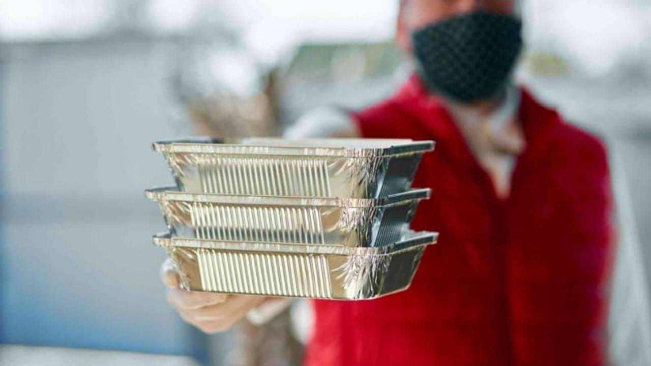 Zomato Food Delivery: মাত্র ১০ মিনিটেই দুয়ারে খাবার, কী ভাবে এটা সম্ভব, জানাল এই ফুড ডেলিভারি সংস্থা