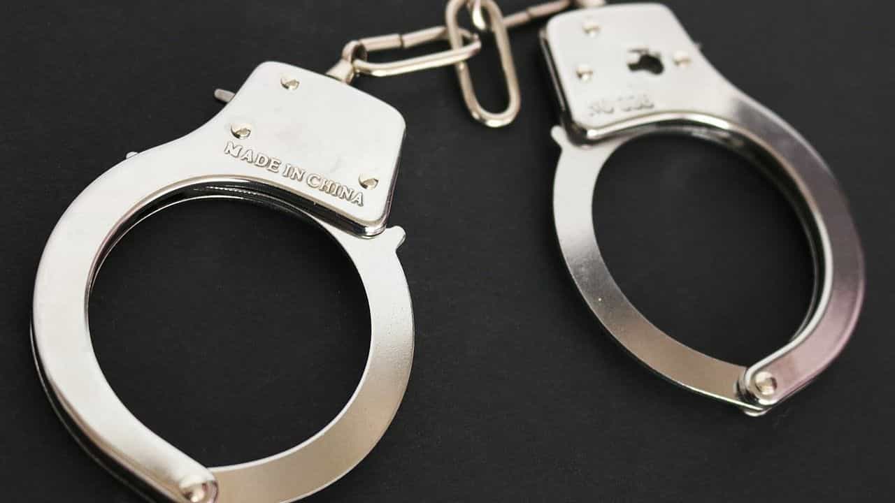 Kidnap Case: ছোট্ট মেয়েকে দেখেই চোখ চকচক করে উঠেছিল লালসায়! 'সিংঘম' পুলিশের দৌলতেই এড়ানো গেল বড় বিপদ