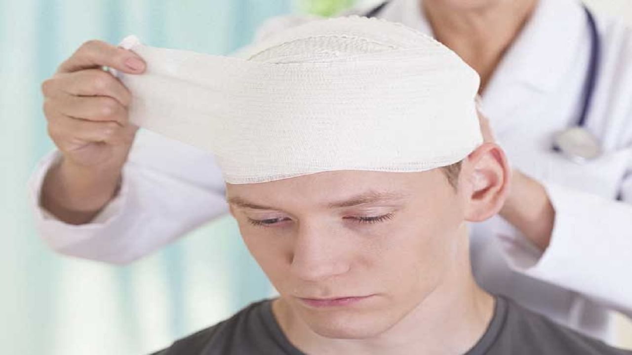 Head Injury: মাথায় চোট? হালকা ভাবে না নিয়ে যা কিছু হবে আপনার প্রাথমিক কর্তব্য...