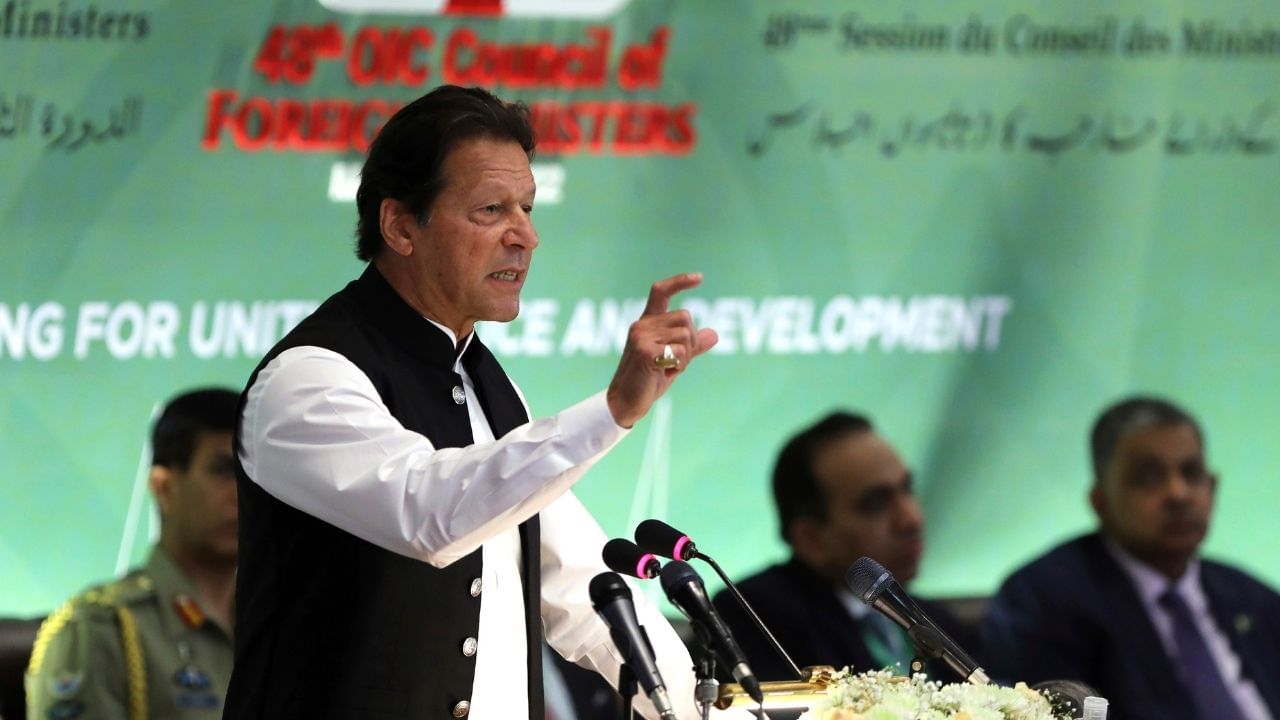 Imran Khan: 'হুমকি দিচ্ছে, বাইরে থেকে টাকা আসছে...', এবার বিদেশি চক্রান্তেরও অভিযোগ ইমরানের!