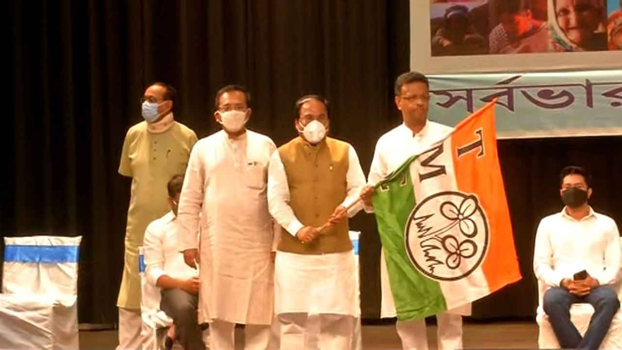 Jay Prakash Majumdar TMC Joining: জোড়া ফুলে যোগ দিয়েই পদপ্রাপ্তি জয়প্রকাশের