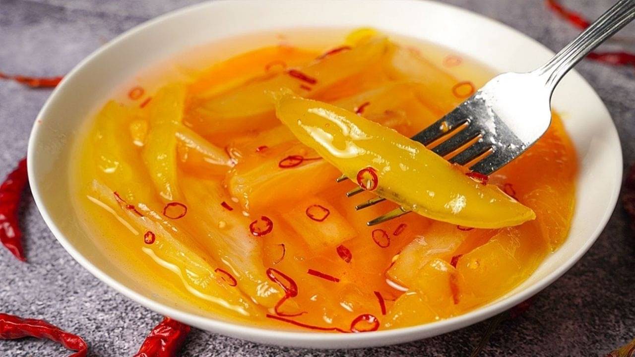 Summer Special Recipe: গরমে মন গলাতে খান টক-ঝাল-মিষ্টি স্বাদের পদ! বানিয়ে ফেলুন কাশ্মীরি আমের আচার