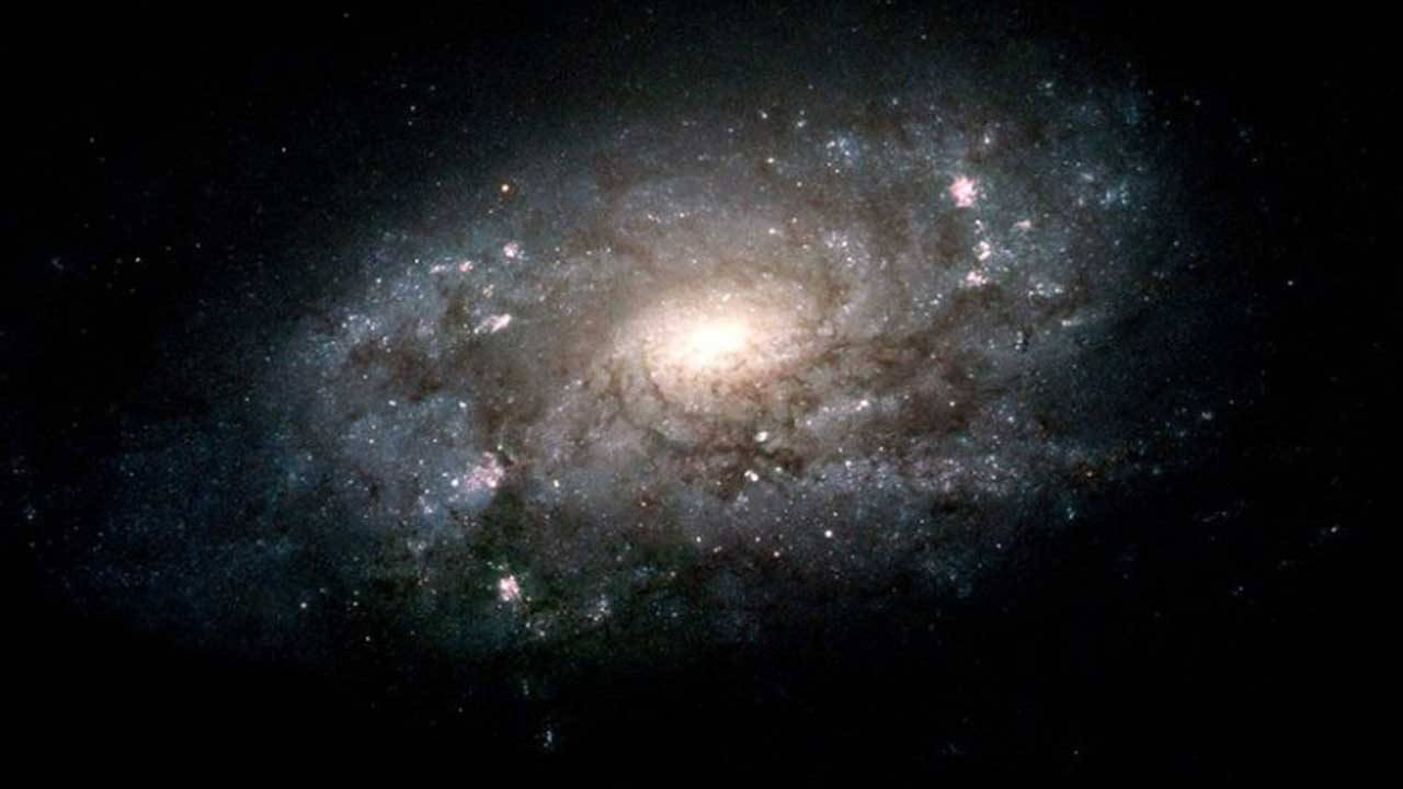 Milky Way: আকাশগঙ্গা ছায়াপথের মতোই দেখতে নতুন গ্যালাক্সির ছবি প্রকাশ করল নাসার হাব্বল স্পেস টেলিস্কোপ