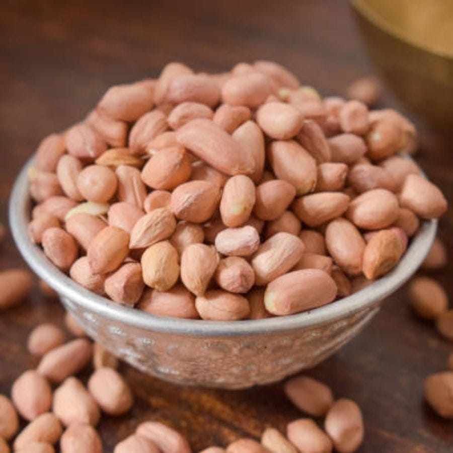 Weight Loss: মেদ ঝরাতে ভরসা রাখুন ড্রাই ফ্রুটসে! সুস্থ থাকবে শরীরও