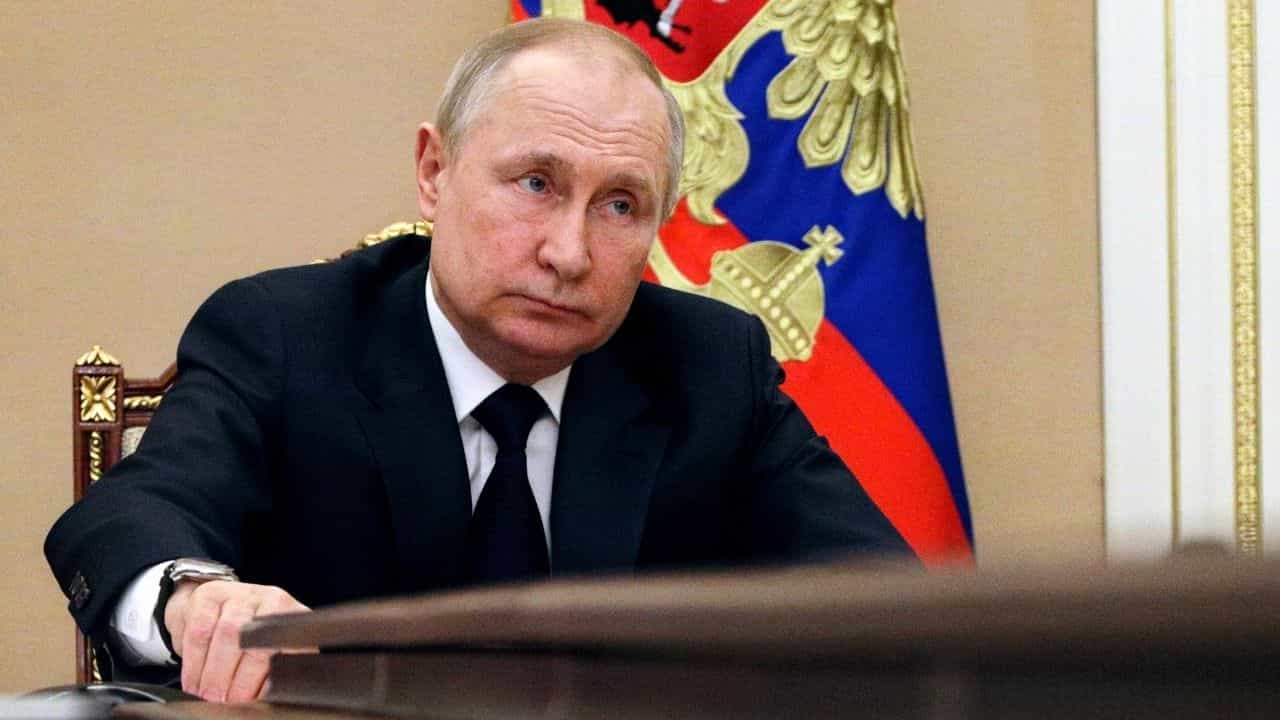 US Senate Termed Putin As War Criminal: শাসক-বিরোধীকে কাছাকাছি আনল পুতিনই! 'যুদ্ধাপরাধী'র তকমা দিতে একজোট মার্কিন সেনেট