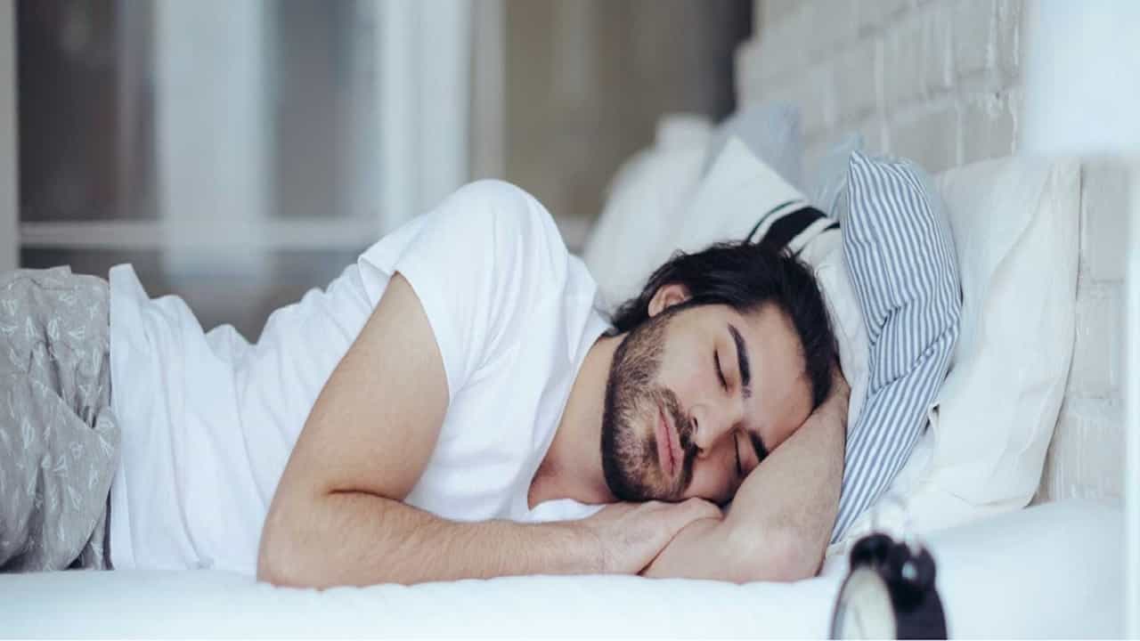 World Sleep Day: ডায়াবিটিস রোগীদের ঘুম কেন জরুরি, জানেন... World Sleep Day: ডায়াবিটিস রোগীদের ঘুম কেন জরুরি, জানেন...