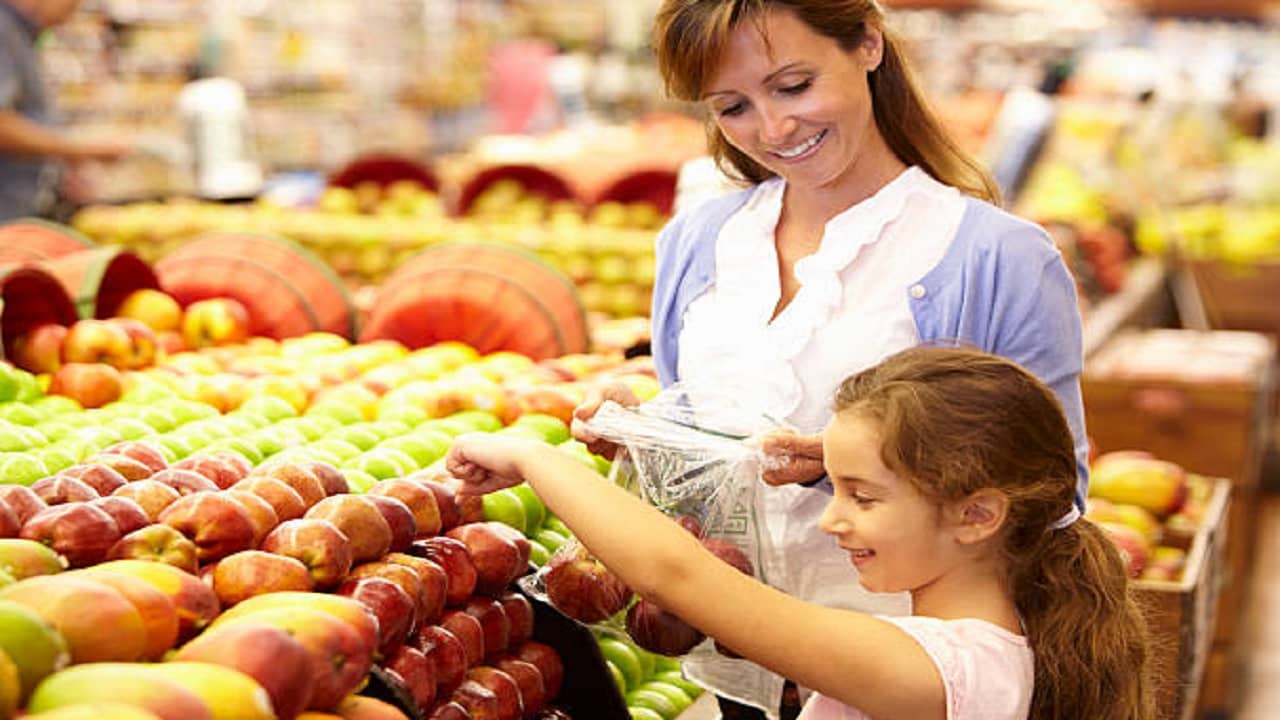 Grocery For Weight Loss: মাসকাবারির লিস্টে অবশ্যই রাখুন এই কয়েকটি খাবার, ওজন কমবে দ্রুত! পরামর্শ পুষ্টিবিদদের