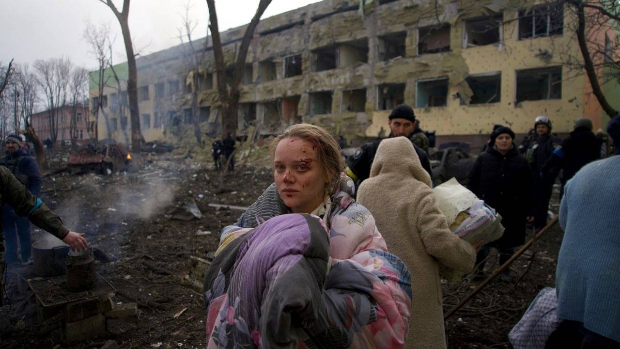 Russia-Ukraine Conflict: রুশ মিসাইলের এবার নিশানায় মিলিটারি ক্যাম্পও, ফের নো-ফ্লাই জ়োনের আর্জি জ়েলেনস্কির