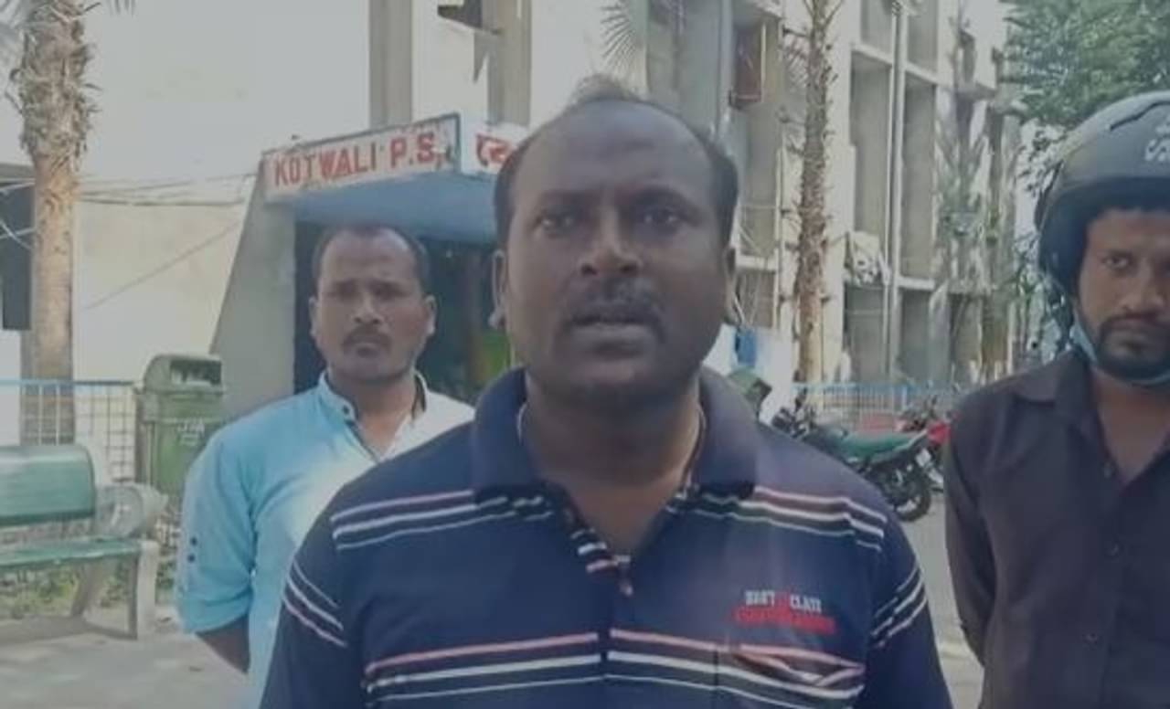 Madhyamik examinee suicide: দিন-দিন কেমন গুমরে যাচ্ছিল মেয়েটা, পরে ফাঁস হল পাড়াতুতো দাদার আসল কীর্তি