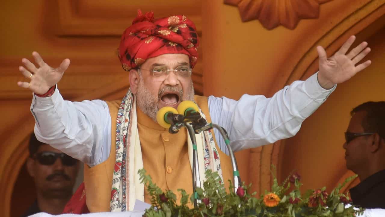 Amit Shah Slams RJD : 'মানুষ জঙ্গলরাজ ভুলবে না,' রেকর্ড ভাঙার মঞ্চ থেকে লালুর দলকে আক্রমণ শাহের