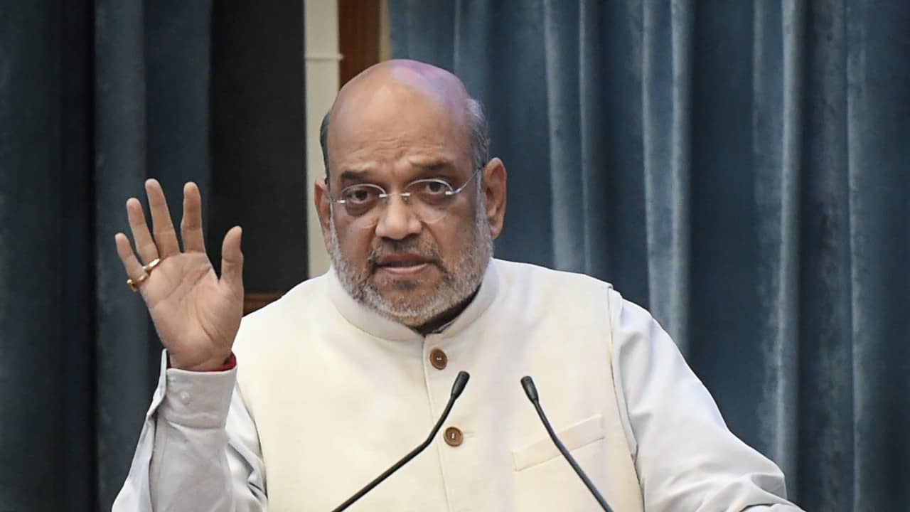 Amit Shah : রাজ্য বিজেপিতে ভাঙনের খেলার মাঝেই বাংলায় সফরে আসছেন অমিত শাহ