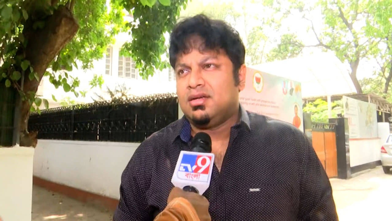 Anupam Hazra : কেন হবে দমবন্ধ পরিবেশ! ...মনে হয় ঘরের বাইরে বেরিয়ে যাই, সুকান্ত-অমিতাভদের সমালোচনা অনুপমের