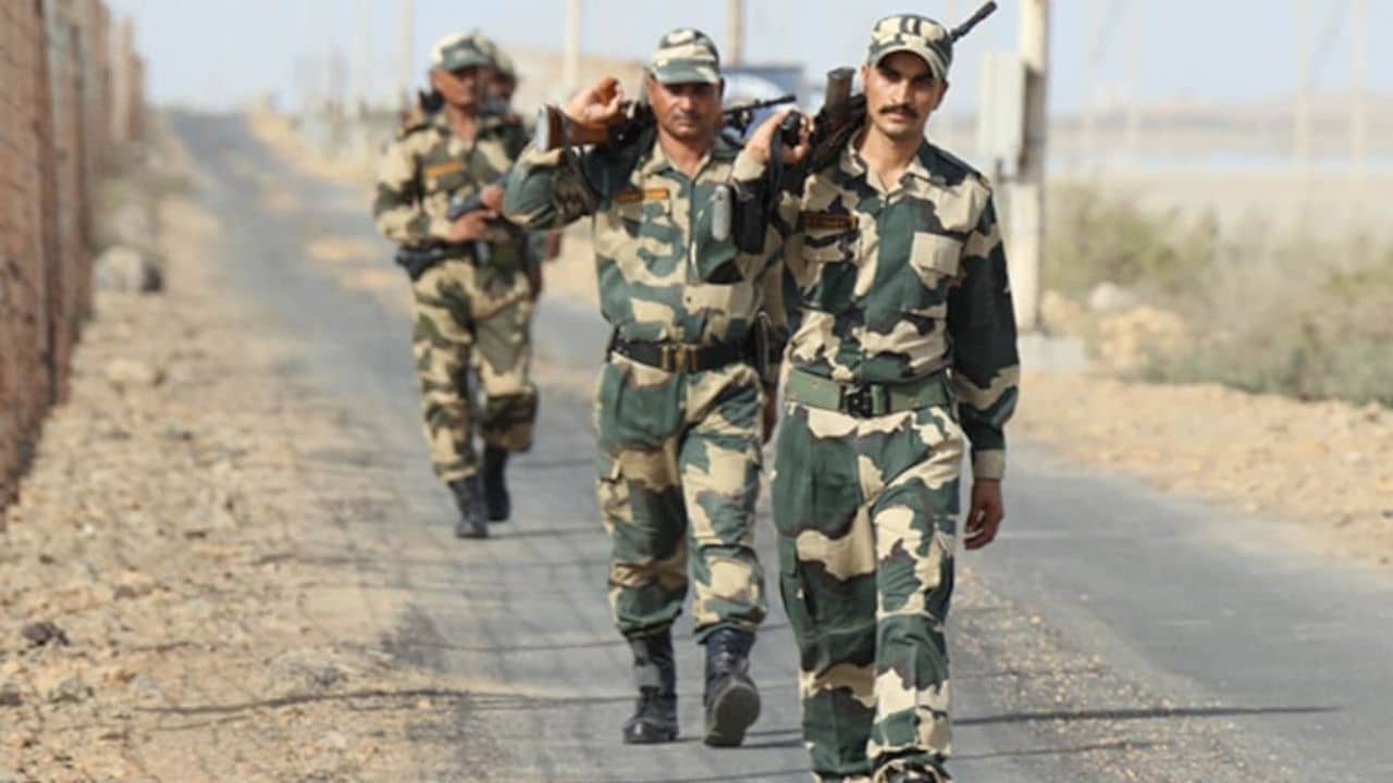 BSF Recruitment 2022: Group-B পদে নিয়োগ করবে বিএসএফ, বেতন ১ লক্ষ ৪০ হাজার টাকা, রয়েছে অনেক শূন্যপদ