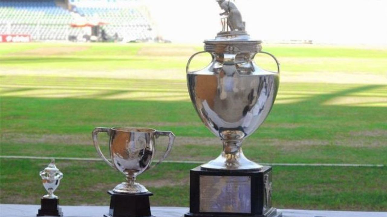 Ranji Trophy: রঞ্জি ট্রফির প্রথম কোয়ার্টার ফাইনালেই মাঠে নামছে বাংলা, খেলা বেঙ্গালুরুতে