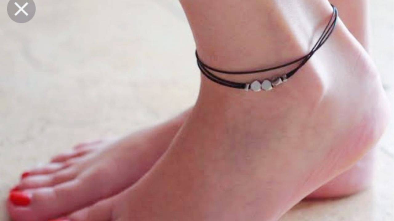 Black Thread: না জেনেই পরছেন না তো! পায়ে কালো সুতো পরার পিছনে কোন রহস্য লুকিয়ে আছে?