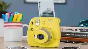 Instant Camera: ছবি তোলার সঙ্গে সঙ্গেই তার প্রিন্ট আউট, বাজারে ঝড় তুলছে ৩,৯৯৯ টাকায় ফুজিফিল্মের এই ইনস্ট্যান্ট ক্যামেরা