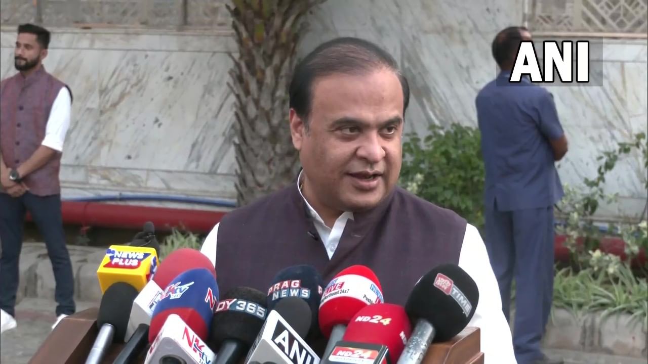Himanta Biswa Sharma on Uniform Civil Code : 'কোনও মুসলিম মহিলাই চান না তাঁর স্বামী...,' অভিন্ন দেওয়ানি বিধির পক্ষে সওয়াল হিমন্তের Himanta Biswa Sharma on Uniform Civil Code : 'কোনও মুসলিম মহিলাই চান না তাঁর স্বামী...,' অভিন্ন দেওয়ানি বিধির পক্ষে সওয়াল হিমন্তের