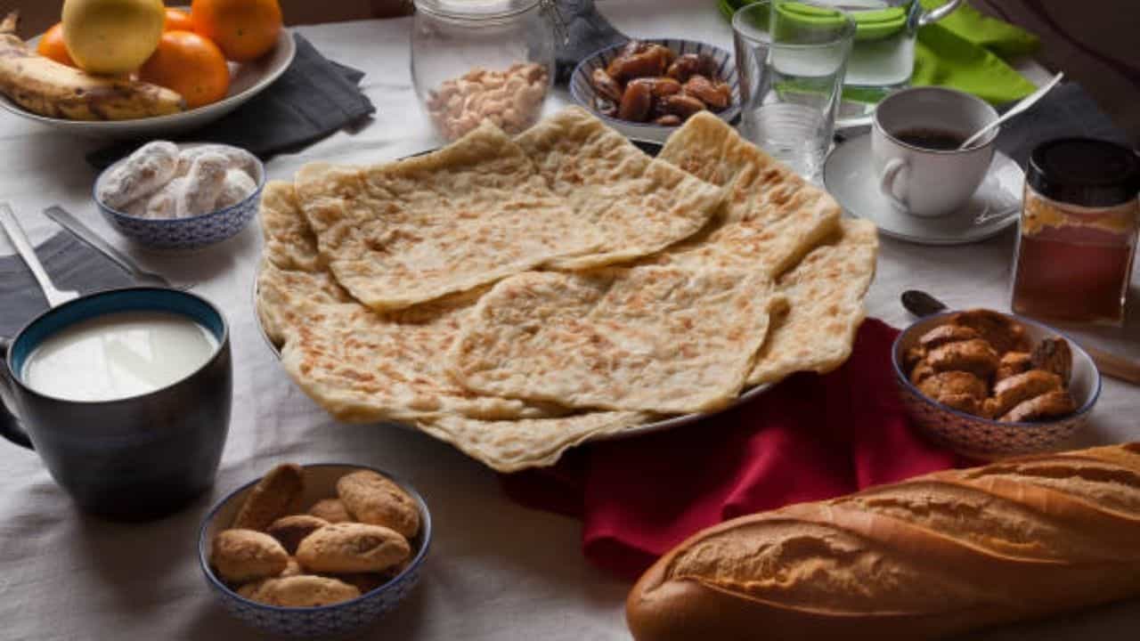 Diabetes Diet: ডায়াবেটিসের সমস্যা? রমজান মাসে উপবাস রাখলে যে বিষয়গুলির বিশেষ খেয়াল রাখবেন... Diabetes Diet: ডায়াবেটিসের সমস্যা? রমজান মাসে উপবাস রাখলে যে বিষয়গুলির বিশেষ খেয়াল রাখবেন...