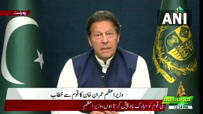 Imran Khan : আস্থা ভোট এড়াতে মোক্ষম চাল, ‘সুপার ওভারে’ শেষ চেষ্টা ইমরানের দলের