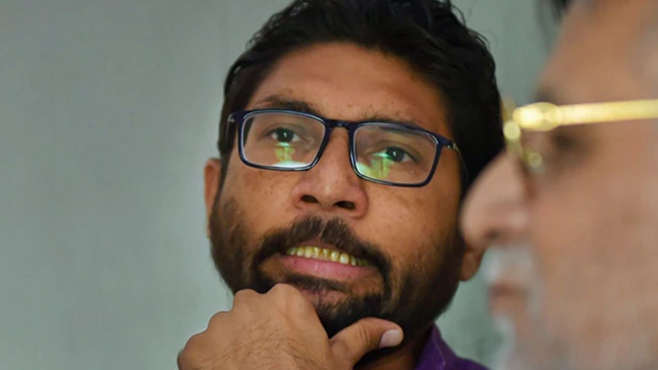 Jignesh Mevani Rearrested: টানটান নাটক! জামিন পাওয়া মাত্র আবার গ্রেফতার জিগনেশ মেবাণী, কিন্তু কেন?