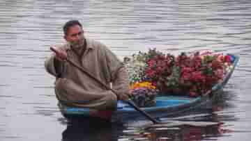 Kashmir: বসন্তে সেজে উঠেছে ভূস্বর্গ! উপত্যকার লোকসঙ্গীত মন কাড়ছে পর্যটকদের