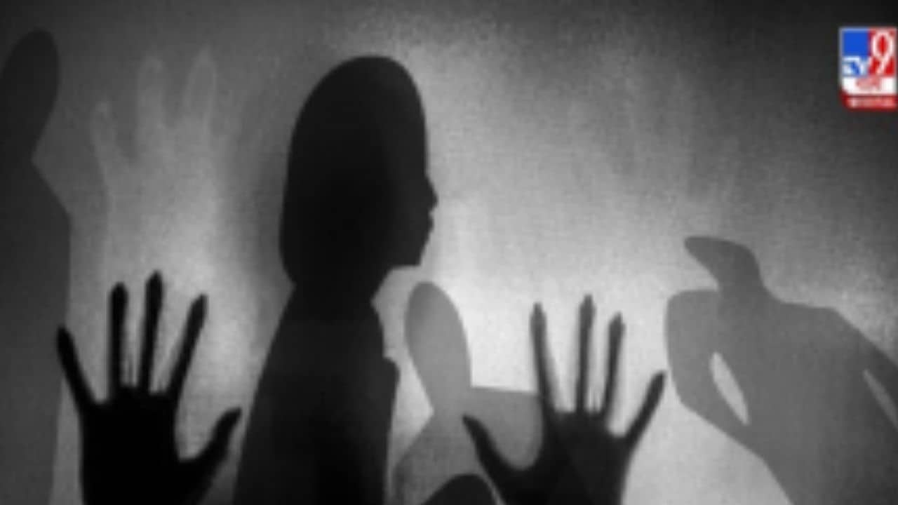 Moynaguri Minor Harassment: চোখে জল, শরীরে অস্থিরতা, মৃত্যুর শেষ মুহূর্তে ময়নাগুড়ির নির্যাতিতা মাকে বলল...