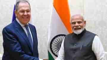 Modi Meets Russian FM: শান্তি ফিরিয়ে আনতে মধ্যস্থতা করতে তৈরি ভারত রুশ বিদেশমন্ত্রীকে জানালেন মোদী