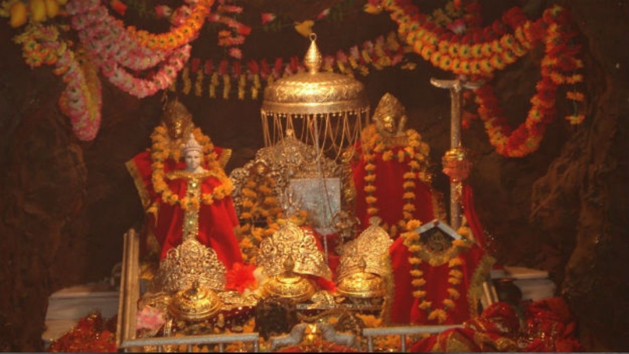 Chaitra Navratri 2022: নবরাত্রির সময় দেশের কোন কোন মন্দিরে গেলে পাবেন 'বিশেষ' আশীর্বাদ? জানুন এখানে...