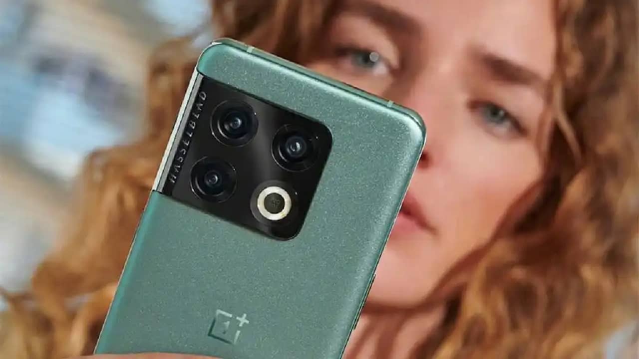 OnePlus 10 Pro Offer Price: সবে লঞ্চ হয়েছে, এর মধ্যে ওয়ানপ্লাস ১০ প্রো ফোনে ১৬,৫০০ টাকা ছাড়, ৫ এপ্রিল থেকেই মিলবে অফার