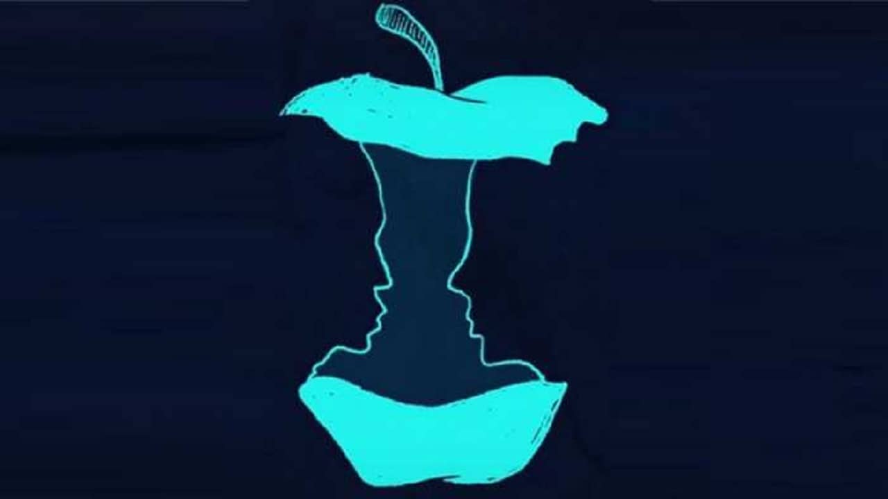 Viral: আধ-খাওয়া আপেল নাকি অন্য কিছু? এই ছবিই বলে দেবে আপনি এই মুহূর্তে সুখী নাকি হতাশ?