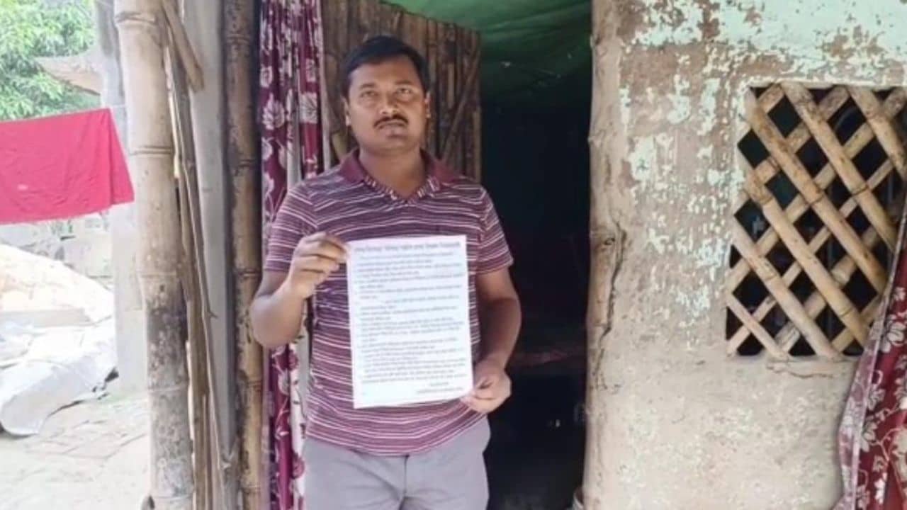 Mahishadal: বিয়ে কিংবা পরলৌকিক কাজ, দিতে হবে চাঁদা! গ্রাম কমিটির মাতব্বরিতে বিধ্বস্ত মহিষাদল