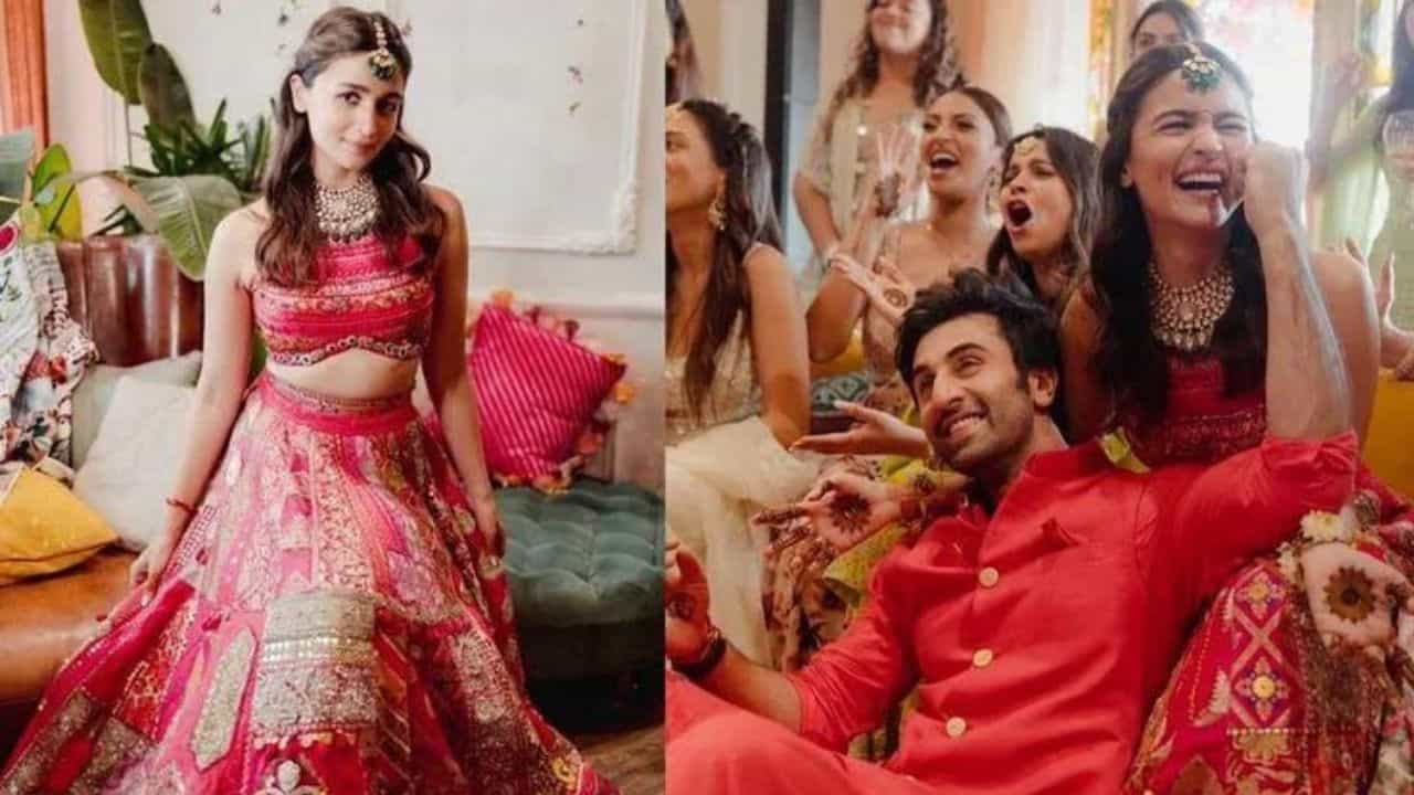 Ranbir-Alia's Mehendi: ৩০০০ ঘণ্টা ধরে তৈরি হয়েছে আলিয়ার সোনায় মোড়া লেহেঙ্গা! ফাঁস করলেন খোদ ডিজাইনার Ranbir-Alia's Mehendi: ৩০০০ ঘণ্টা ধরে তৈরি হয়েছে আলিয়ার সোনায় মোড়া লেহেঙ্গা! ফাঁস করলেন খোদ ডিজাইনার