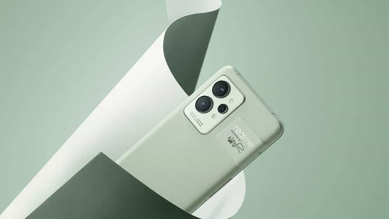 Realme GT 2: দুরন্ত রিয়েলমি জিটি ২-এর আগমন ভারতে, পেপার-ইনসপায়ার্ড ডিজ়াইন, এই মুহূর্তের সেরা ফোন, কেন জানেন? Realme GT 2: দুরন্ত রিয়েলমি জিটি ২-এর আগমন ভারতে, পেপার-ইনসপায়ার্ড ডিজ়াইন, এই মুহূর্তের সেরা ফোন, কেন জানেন?