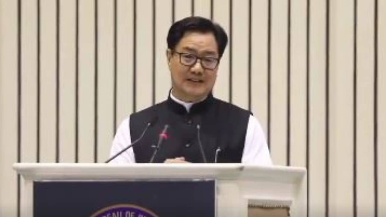 Kiran Rijiju on CBI: সিবিআই আর খাঁচাবন্দি তোতাপাখি নেই, প্রধান বিচারপতির মন্তব্য টেনেই জবাব আইনমন্ত্রীর
