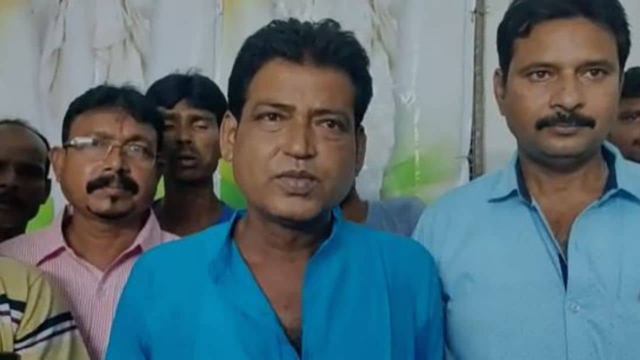 Bankura TMC: উন্নয়ন হবে তৃণমূল কার্যালয় থেকেই, বিরোধী কাউন্সিলর উন্নয়ন করতে পারবে না নিদান ঘাসফুল নেতার