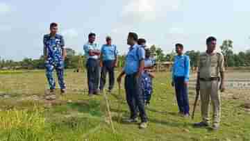 Basati Bomb Recover: ২৪ ঘণ্টা কাটতে না কাটতে ফের ৫ তাজা বোমা উদ্ধার বাসন্তীতে!