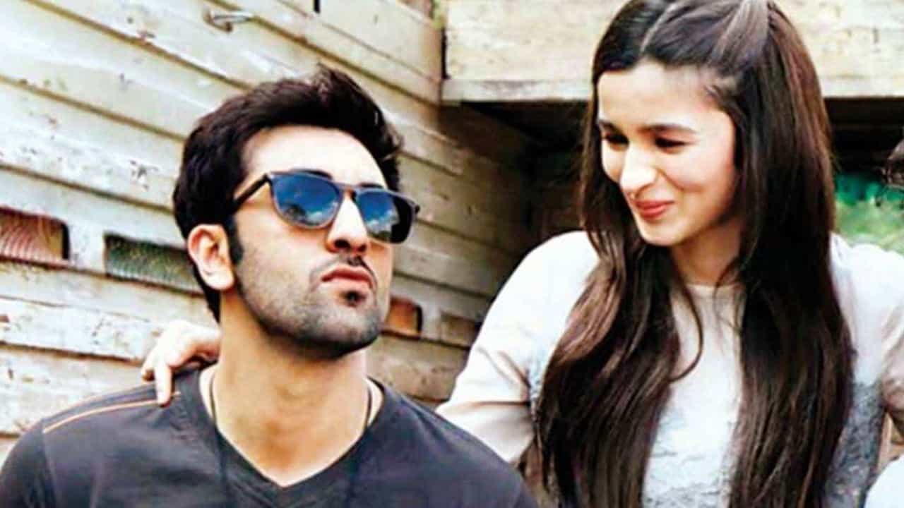Alia-Ranbir Honeymoon: কেবল বিয়েই নয়, এবার ফাঁস আলিয়া-রণবীরের হানিমুন প্ল্যানিংও Alia-Ranbir Honeymoon: কেবল বিয়েই নয়, এবার ফাঁস আলিয়া-রণবীরের হানিমুন প্ল্যানিংও