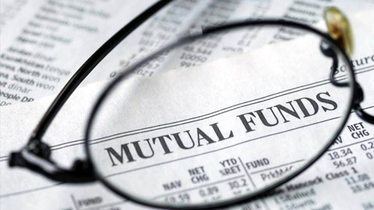 Mutual Fund: মাত্র ১০ টাকাতে শুরু করুন মিউচুয়াল ফান্ডে বিনিয়োগ! কীভাবে করবেন জেনে নিন