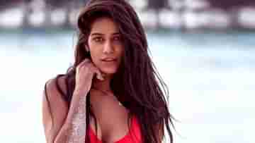 Poonam Pandey: পোশাক খোলার প্রতিশ্রুতি দিতেই আজব কাণ্ড, সর্বোচ্চ ভোট পেলেন পুনম!