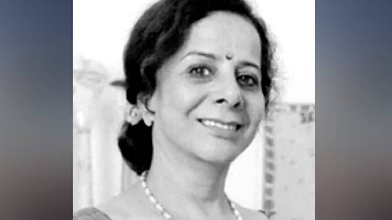 Manju Singh: তাঁর হাত ধরেই নতুন দিশা পায় টেলিভিশন জগৎ, প্রয়াত কন্টেন্ট কুইন মঞ্জু সিং