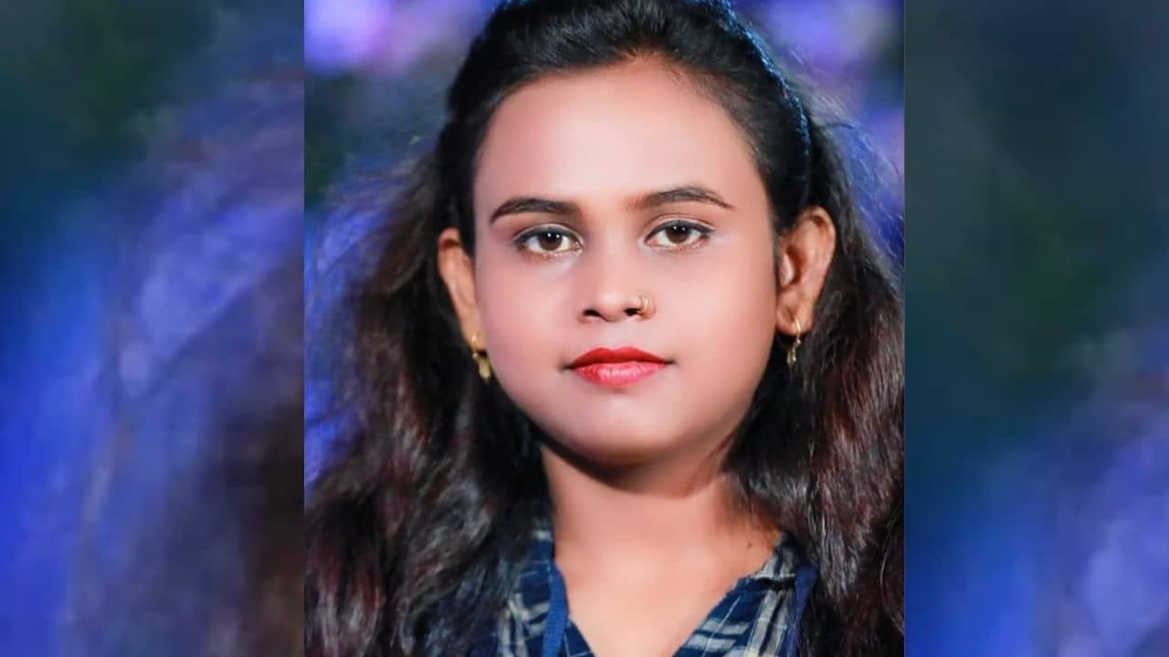 MMS Scandal: সঙ্গমের ভিডিয়ো ফাঁস গায়িকার, তোলপাড় ভক্তমহলে, তিনি কী বললেন?