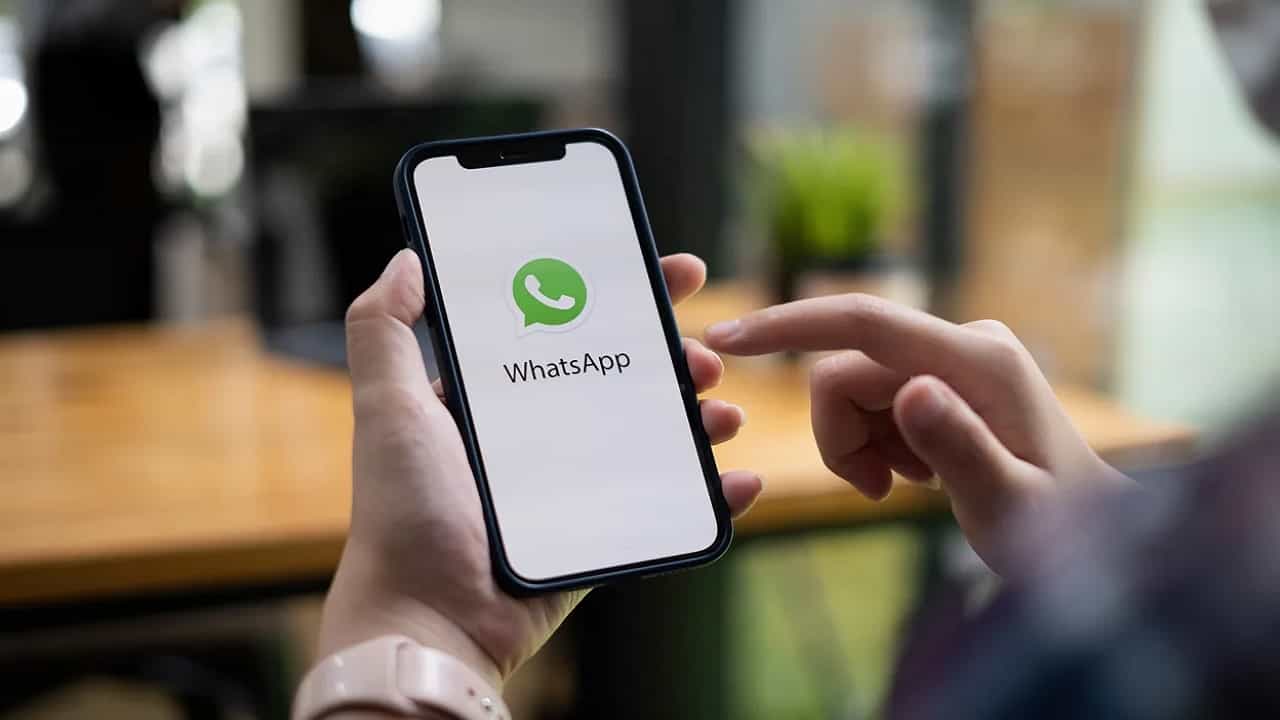 WhatsApp Paid Subscription: হোয়াটসঅ্যাপ আর ফ্রি নয়! এই বিশেষ ফিচারটি ব্যবহার করতে এবার টাকা লাগবে WhatsApp Paid Subscription: হোয়াটসঅ্যাপ আর ফ্রি নয়! এই বিশেষ ফিচারটি ব্যবহার করতে এবার টাকা লাগবে