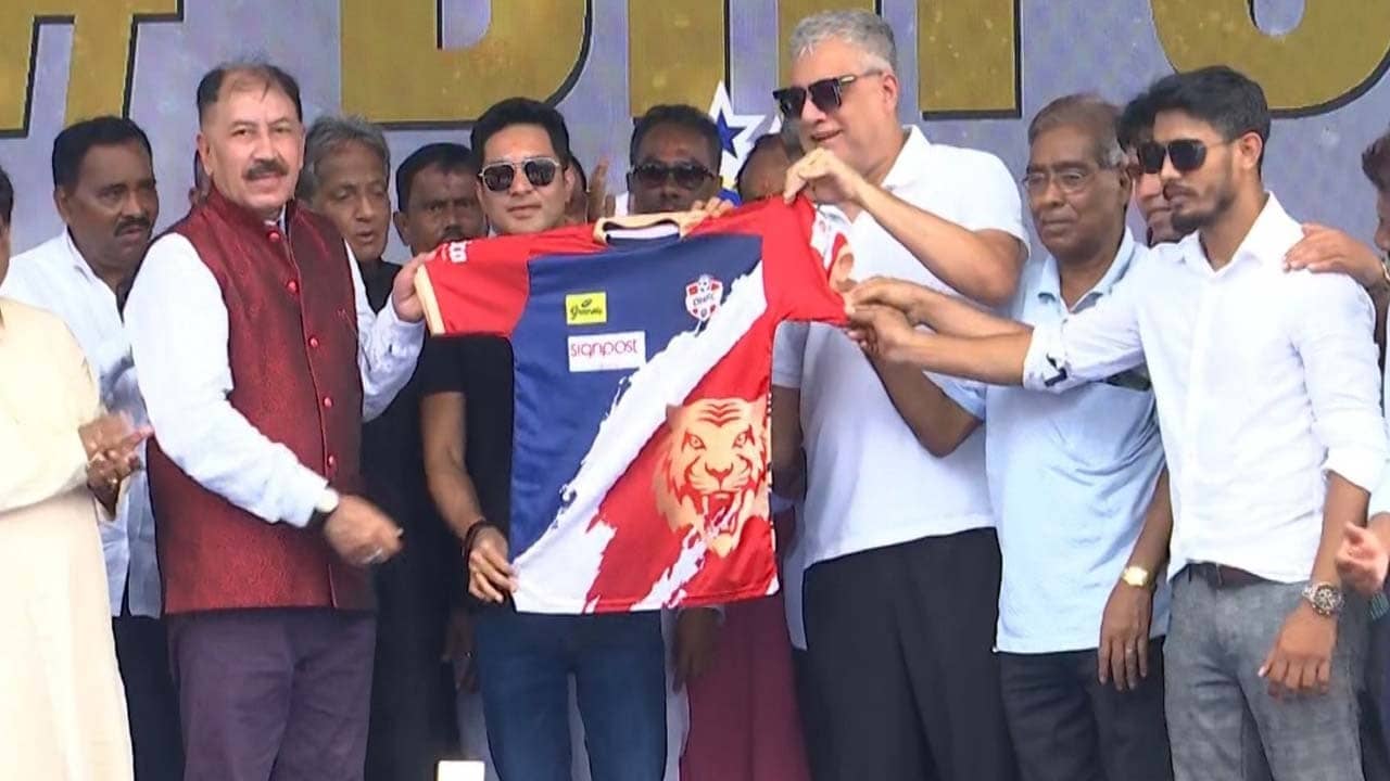 Diamond Harbour: আইএসএল-ও খেলব, ডায়মন্ড হারবার ফুটবল টিমের লোগো প্রকাশ করে সদর্প ঘোষণা অভিষেকের