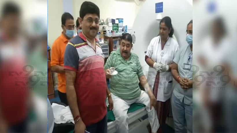 Anubrata Mondal Controversy: বুকের পরীক্ষা করতে এসে সেই মেশিনের বুকের উপর বসে চায়ে পে চর্চায় অনুব্রত